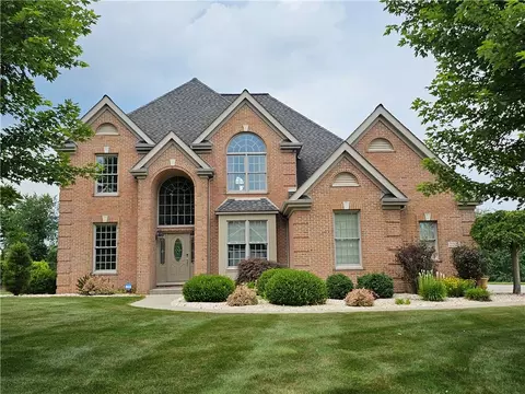 2203 Shannon Mills Dr, Renfrew, PA 16053