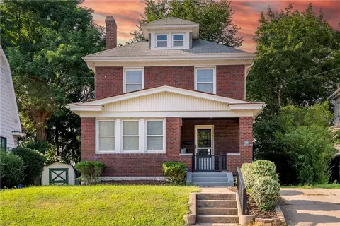 2080 Pioneer Ave, Pittsburgh, PA 15226