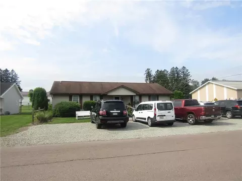 724 Stewart St, Berlin, PA 15530