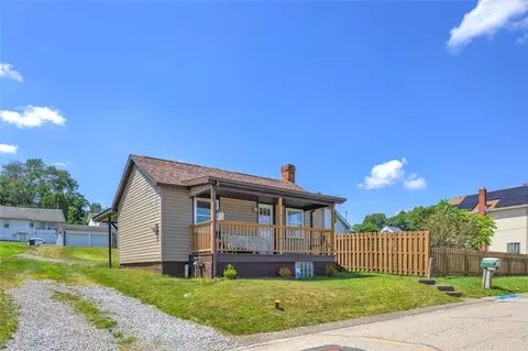 1646 Main St, Leechburg, PA 15656