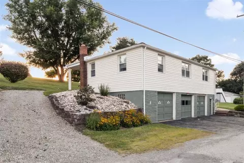 265 Hickory St, Rillton, PA 15678
