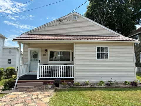 412 2nd St, Vestaburg, PA 15368