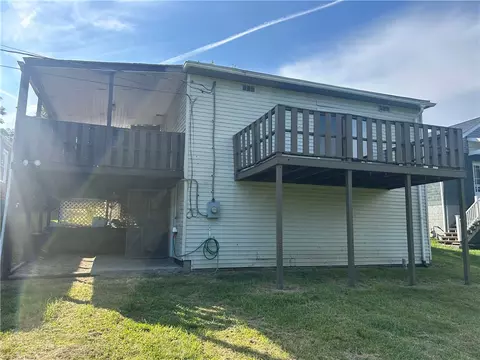 2285 Sandy Plains Rd, Clarksville, PA 15322