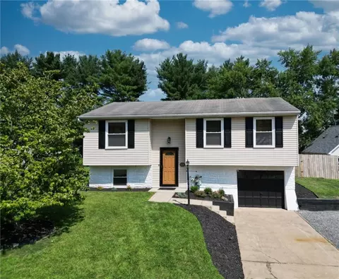 127 Bucks Rd, Cranberry Township, PA 16066