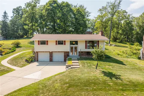 177 E Highland Dr, Mcmurray, PA 15317