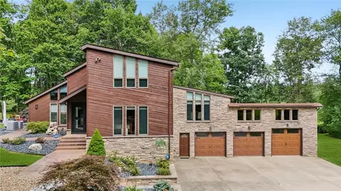 438 Weister Ln, Saltsburg, PA 15681
