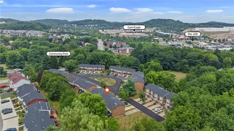 View/Area - 128 Forest Dr, Seven Fields, PA 16046 photo 2 of 3