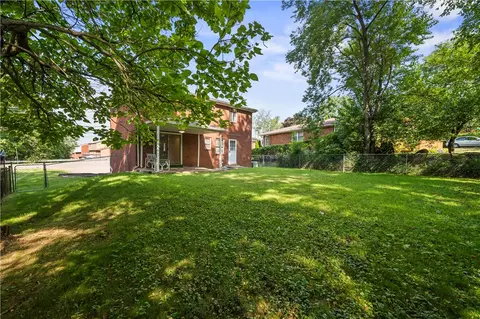 Exterior - 2466 Haymaker Rd, Monroeville, PA 15146 photo 2 of 3