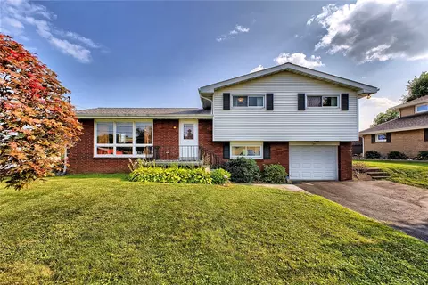 501 Ridgeview Rd, Mount Pleasant, PA 15666