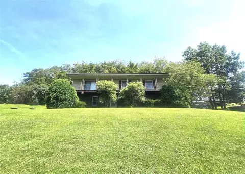 230 Lasher Rd, Kittanning, PA 16201