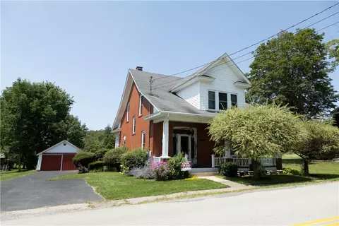 513 Lambertsville Rd, Stoystown, PA 15563