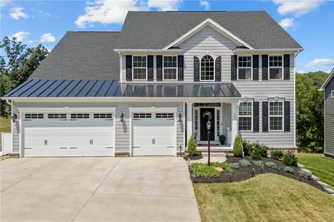 327 Crest Ln, Mars, PA 16046