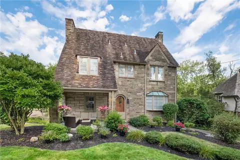 59 Ordale Blvd, Pittsburgh, PA 15228