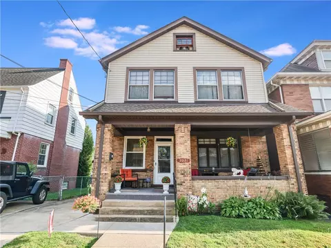 3921 Riddile St, Pittsburgh, PA 15212