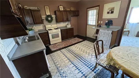 Kitchen - 404 Jackson Ave, Vandergrift, PA 15690 photo 1 of 1