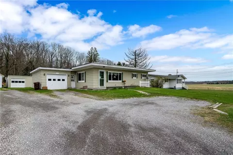 1419 Branchton Rd, Hilliards, PA 16040
