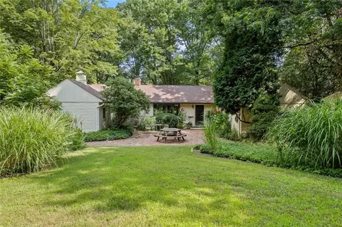 9824 Brant Ave Ext, Pittsburgh, PA 15237