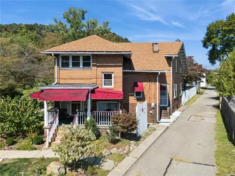 100 Grace St, Apollo, PA 15613 photo 3