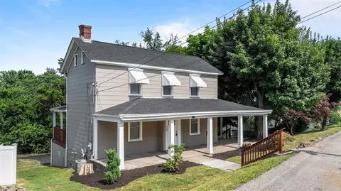 203 Orchard Park Dr, Bethel Park, PA 15102