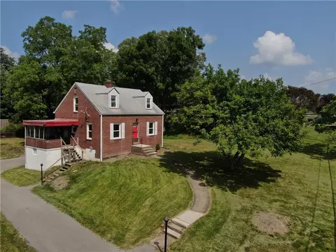 111 Mcclelland Dr, Pittsburgh, PA 15238