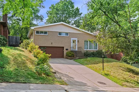 1112 Sunrise, Pittsburgh, PA 15243