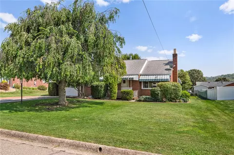 2544 Leslie Dr, New Kensington, PA 15068