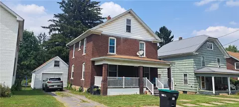 409 Greenwood Ave, Punxsutawney, PA 15767