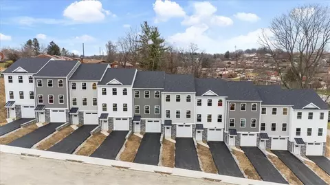 131 Bella Vista Dr, Pittsburgh, PA 15236