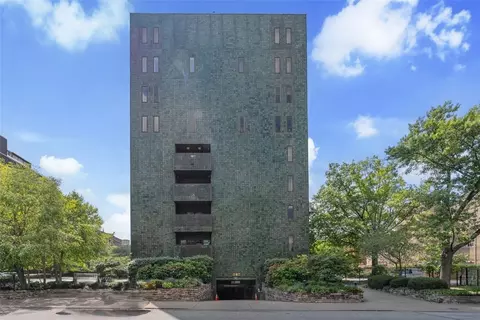 540 N Neville #303, Pittsburgh, PA 15213