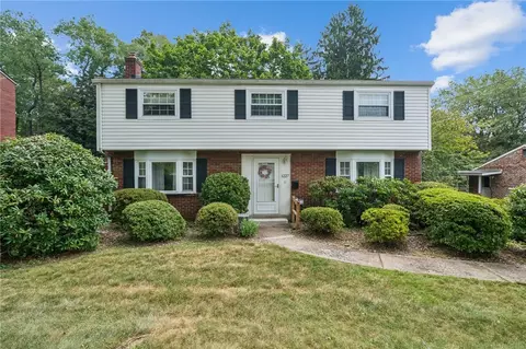 1227 Northwestern Dr, Monroeville, PA 15146
