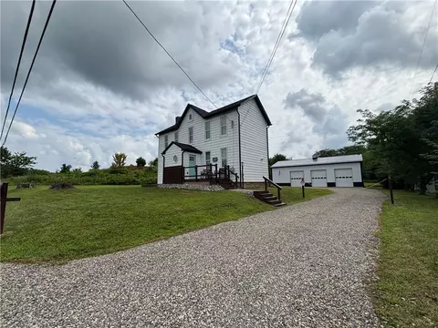 916 State Route 356, Leechburg, PA 15656