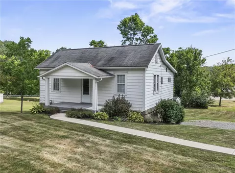 1690 9th Street Ext, Freedom, PA 15042