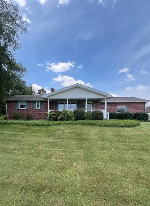 383 Bonniebrook Rd, Butler, PA 16002