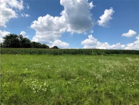 268 S Rebecca St, Saxonburg, PA 16056