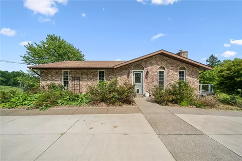 20 Locker Rd, Eighty Four, PA 15330