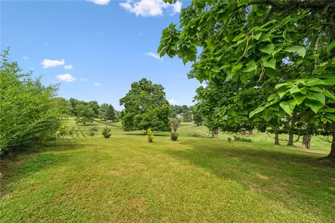 20 Locker Rd, Eighty Four, PA 15330 photo 28
