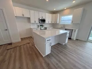 Kitchen - 1627 Windsor Dr, Irwin, PA 15642 photo 1 of 4