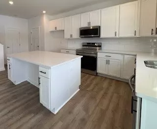 Kitchen - 1627 Windsor Dr, Irwin, PA 15642 photo 3 of 4