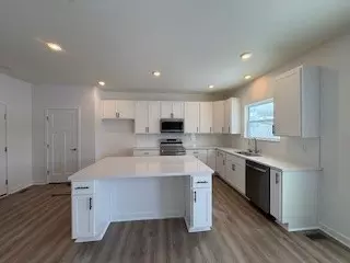 Kitchen - 1627 Windsor Dr, Irwin, PA 15642 photo 2 of 4