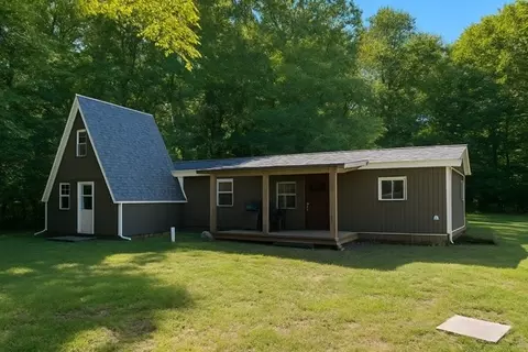 5371 Blood Rd, Marienville, PA 16239