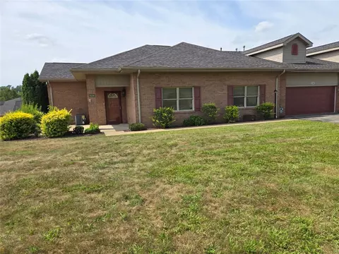 5146 Cedar Hills Blvd, Rostraver, PA 15012