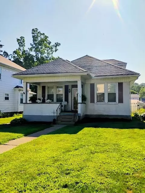 426 Vernon St, New Kensington, PA 15068