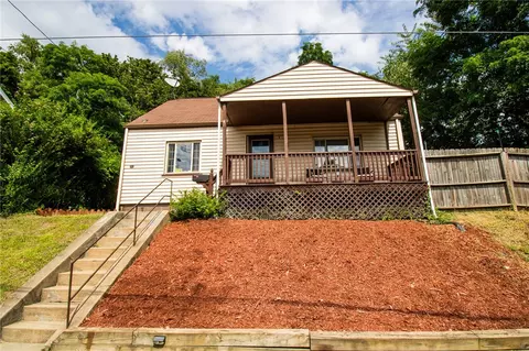 3824 Atkins St, Pittsburgh, PA 15212