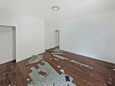 Living - 203 Comrie Ave, Braddock, PA 15104 photo 4 of 5
