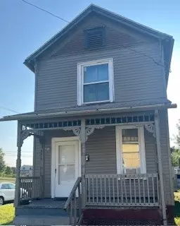 1016 Agnew St, New Castle, PA 16101
