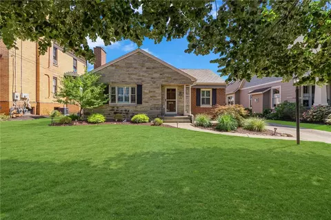 234 College Ave, Beaver, PA 15009