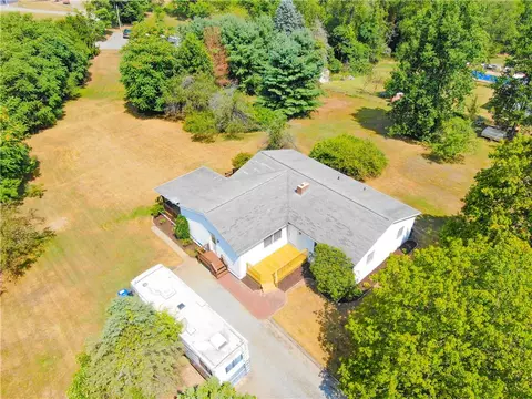 103 Cross St, Monaca, PA 15061