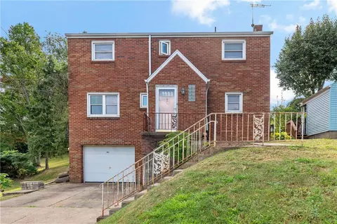 4448 Valley View St, Pittsburgh, PA 15214