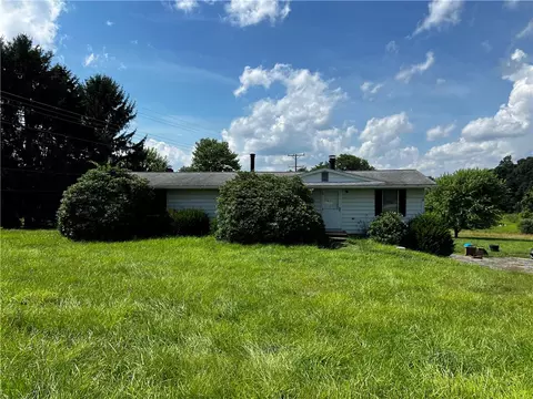 427 Euclid Rd, Butler, PA 16001