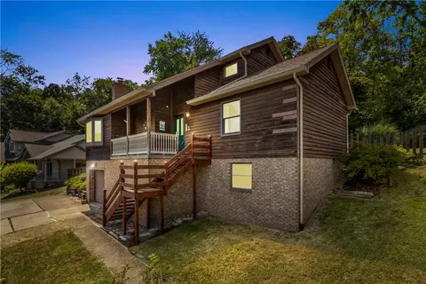 216 Wray Large Rd, Clairton, PA 15025